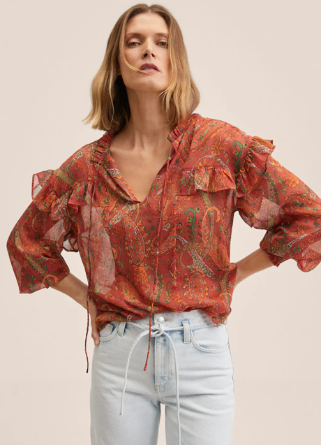 Imagen - La blusa estampada de Mango Outlet.
