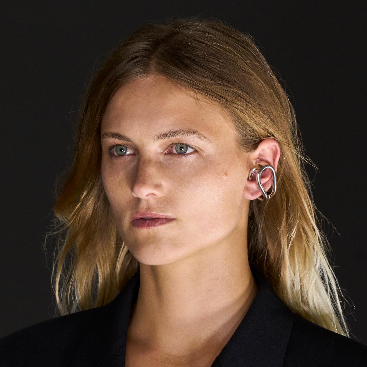 Una mujer con la piel cuidada.