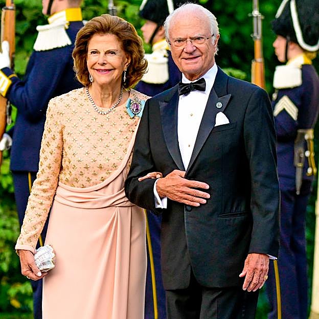 La reina Silvia y el rey Carlos XVI Gustavo de Suecia. 
