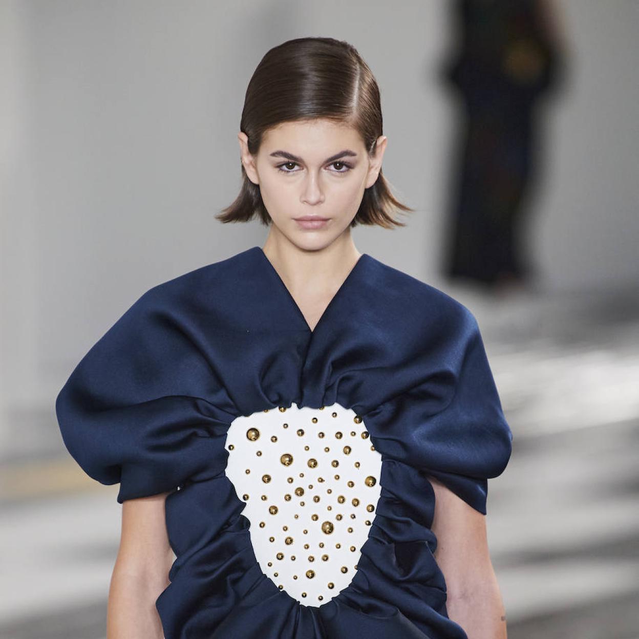 Kaia Gerber con corte de pelo slob