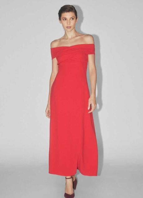 Imagen - Vestido rojo de Tfp by Tamara Falcó. Foto: Pedro del Hierro.