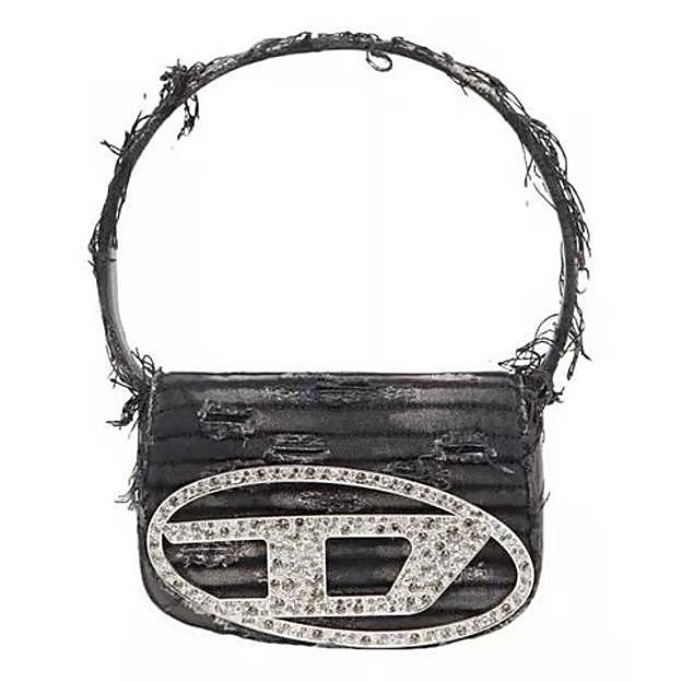 Bolso desgastado con efecto denim de Diesel, 550 euros-