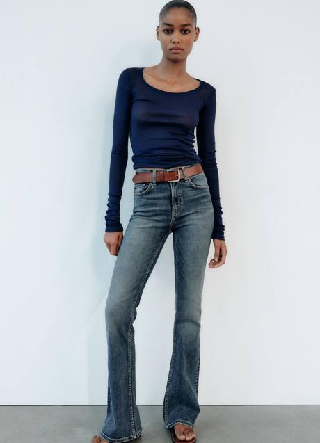 Imagen - Vaqueros flare desgastados