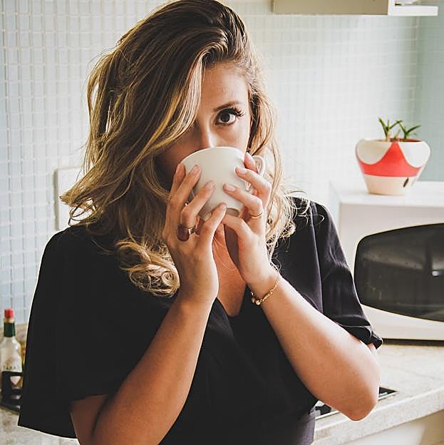 Infusión de lavanda, la bebida que ayuda a adelgazar, calma el estrés y mejora el descanso