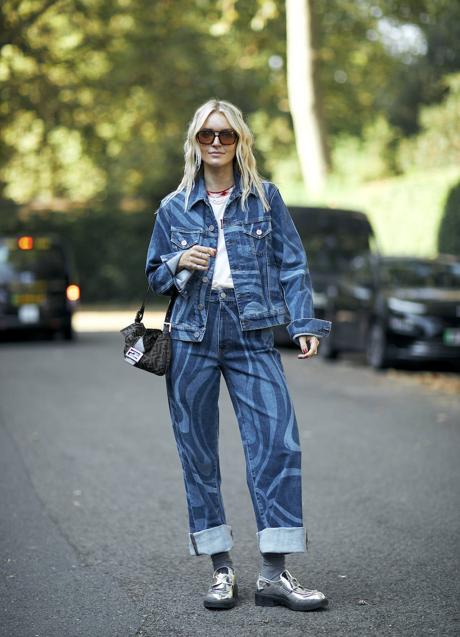 Imagen - Los mocasines plateados son la opción más atrevida de la temporada.