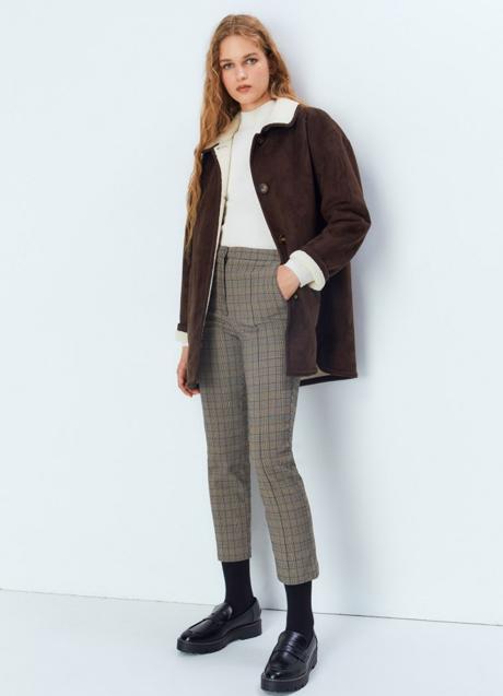 Imagen - Abrigo con borreguito de Sfera (49,99 euros)