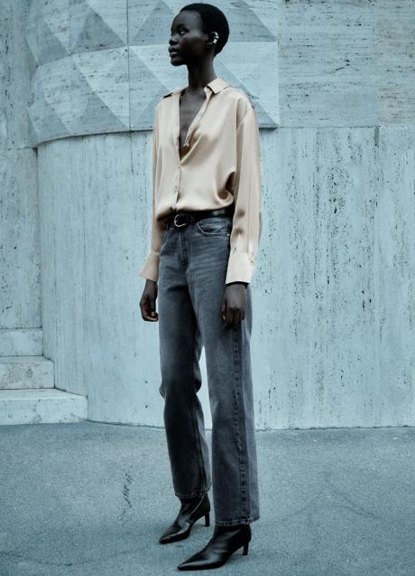Imagen - Camisa en color beige de Zara (19.95 euros)