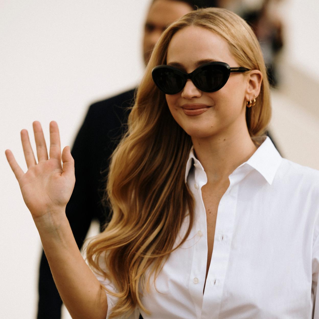 Jennifer Lawrence luce una melena preciosa.