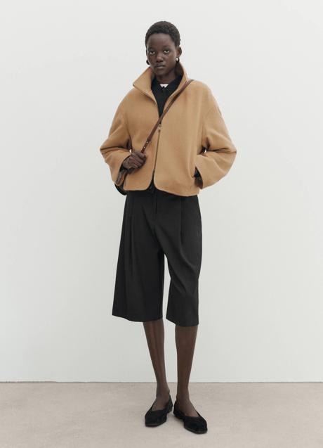 Imagen - Chaqueta de lana de Massimo Dutti (149 euros)