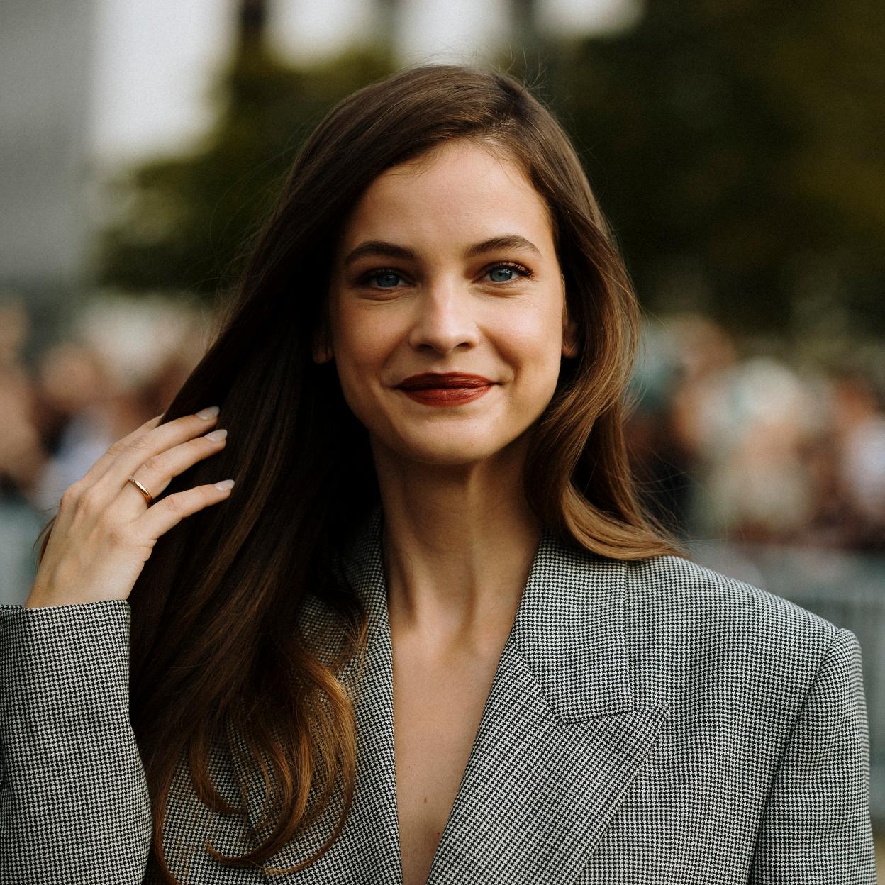 Una mujer con la piel cuidada.