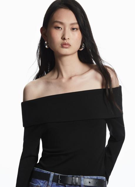 Imagen - Jersey con escote bardot de Cos, 49 euros.