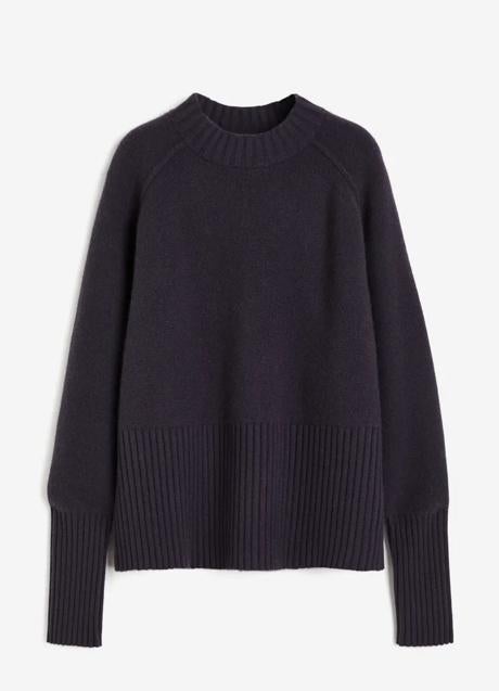 Imagen - Jersey de cachemira en violeta de H&M. Foto: H&M.