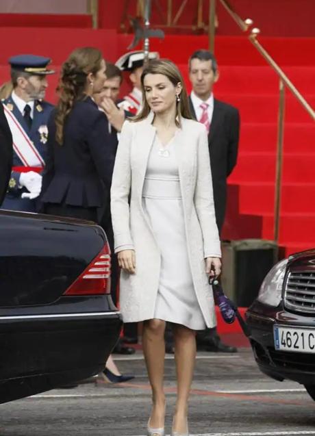 Imagen - El look de la reina Letizia en el Día de la Hispanidad 2008/GTRES
