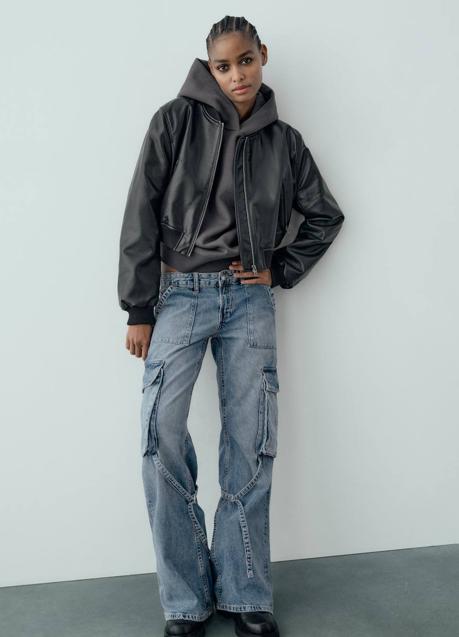 Imagen - Vaqueros cargo con trabillas