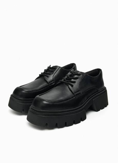 Imagen - Zapatos masculinos con suela track