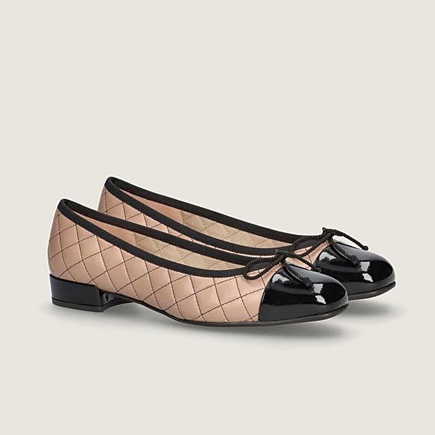 Las bailarinas de Mascaró que ha llevado al infanta Elena.