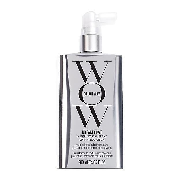 Spray antiencrespamiento Dream Coat de Color Wow.