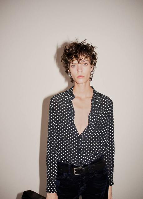 Imagen - Camisa de lunares entallada