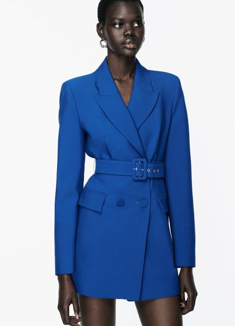 Imagen - Americana corta de Zara (59,99 euros)