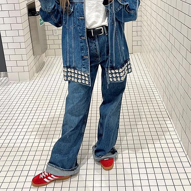 Las zapatillas deportivas rojas que ya han enamorado a todo Instagram y cuestan menos de 150 euros