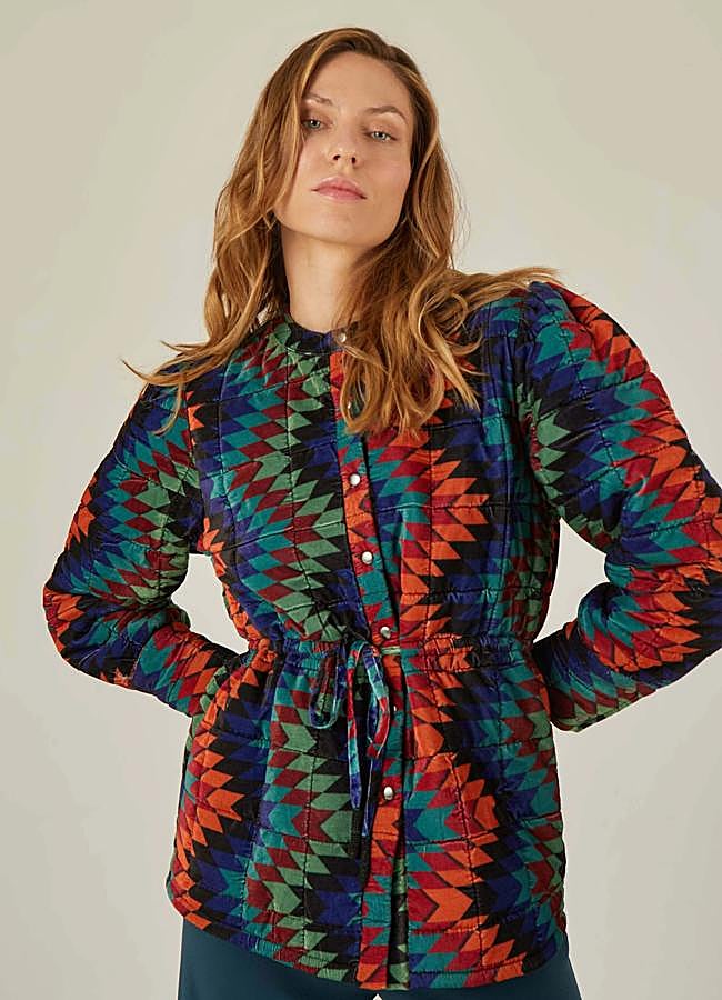 Imagen - Chaqueta acolchada multicolor de Niza. Foto: Niza.