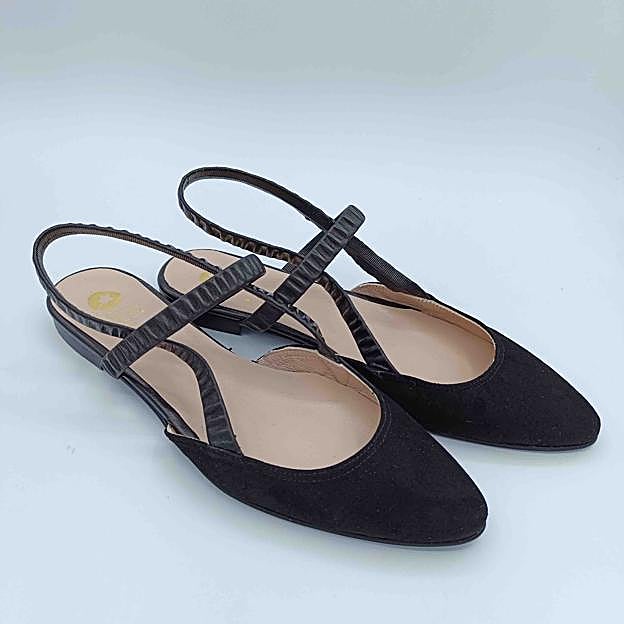 Bailarina Naranco de la firma gallega LMDI.