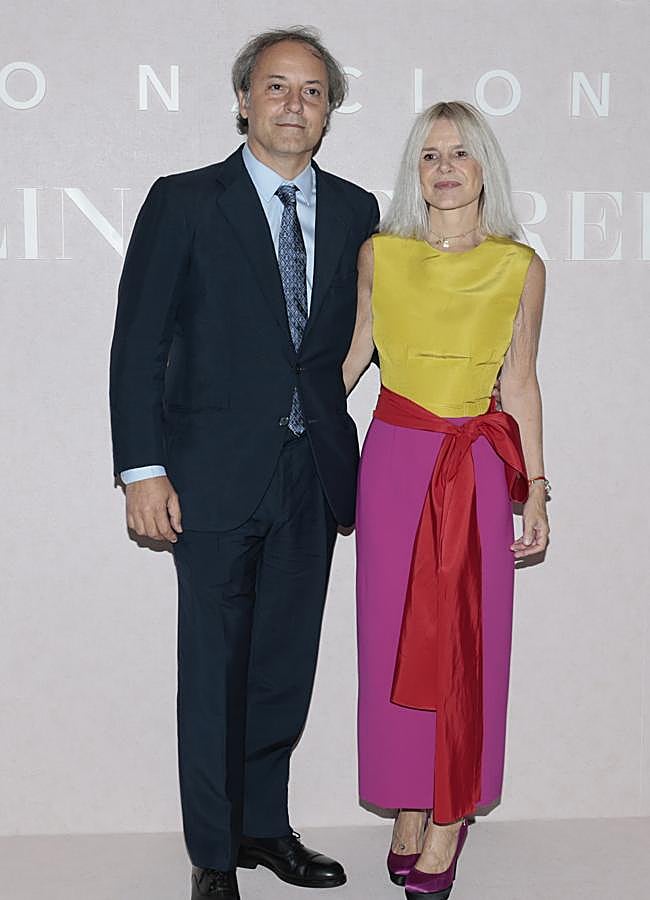 Imagen - Eugenia Martínez de Irujo reapareció en la noche junto a su marido / GTRES