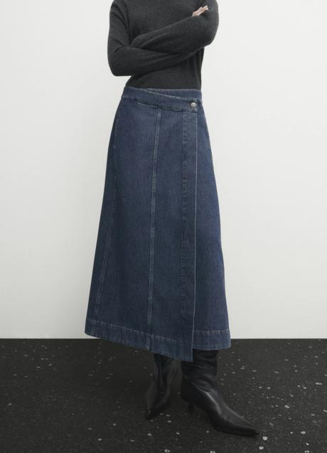 Imagen - Falda midi vaquera de Massimo Dutti (59,95 euros)