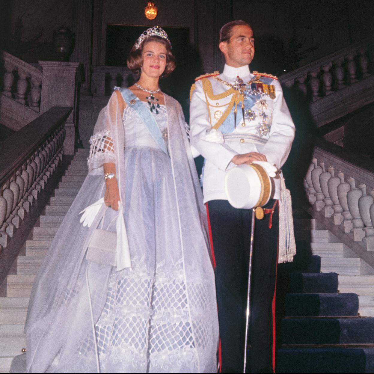 Constantino y Ana María de Grecia el día de su boda en Atenas. 