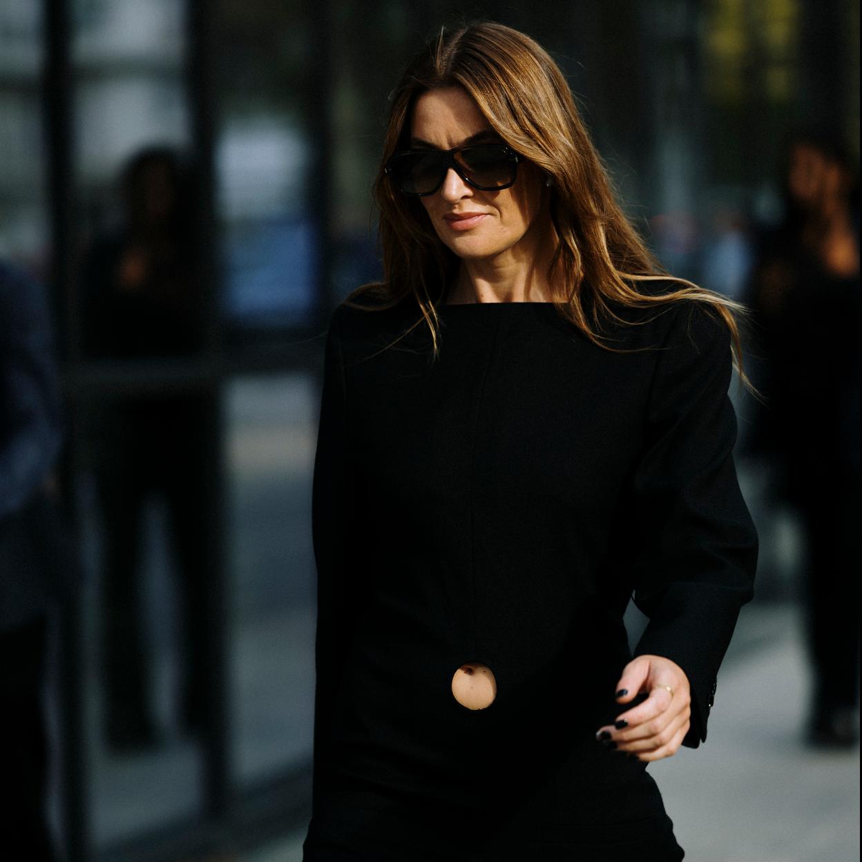 Un look elegante del street style.