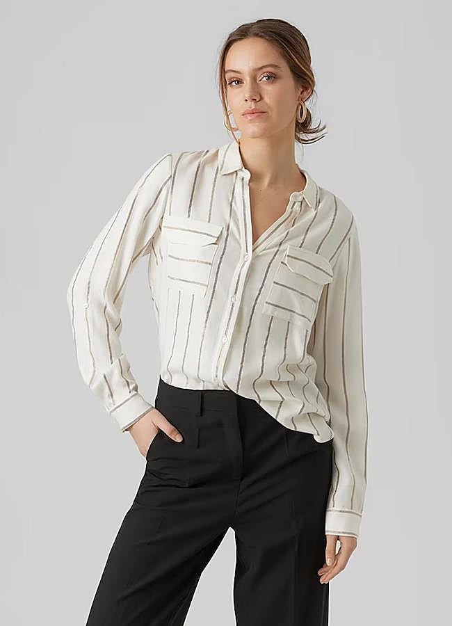 Imagen - Camisa blanca con rayas negras de Vero Moda, 44,99 euros.