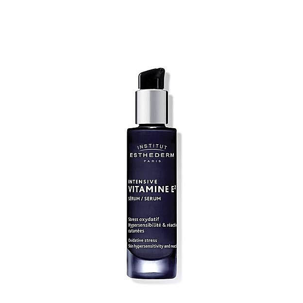 Institut Esthederm Intensive Vitamine C2 Doble Concentrado.
