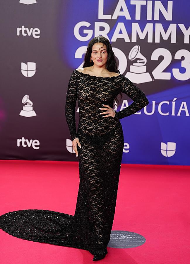 Imagen - Rosalía en la alfombra roja de los Grammy Latinos/LIMITED PICTURES
