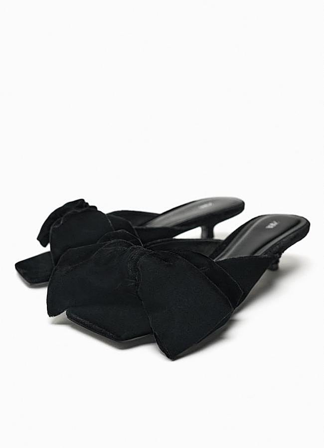 Imagen - Mules con tacón kitten en terciopelo con lazo de Zara. Foto: Zara.