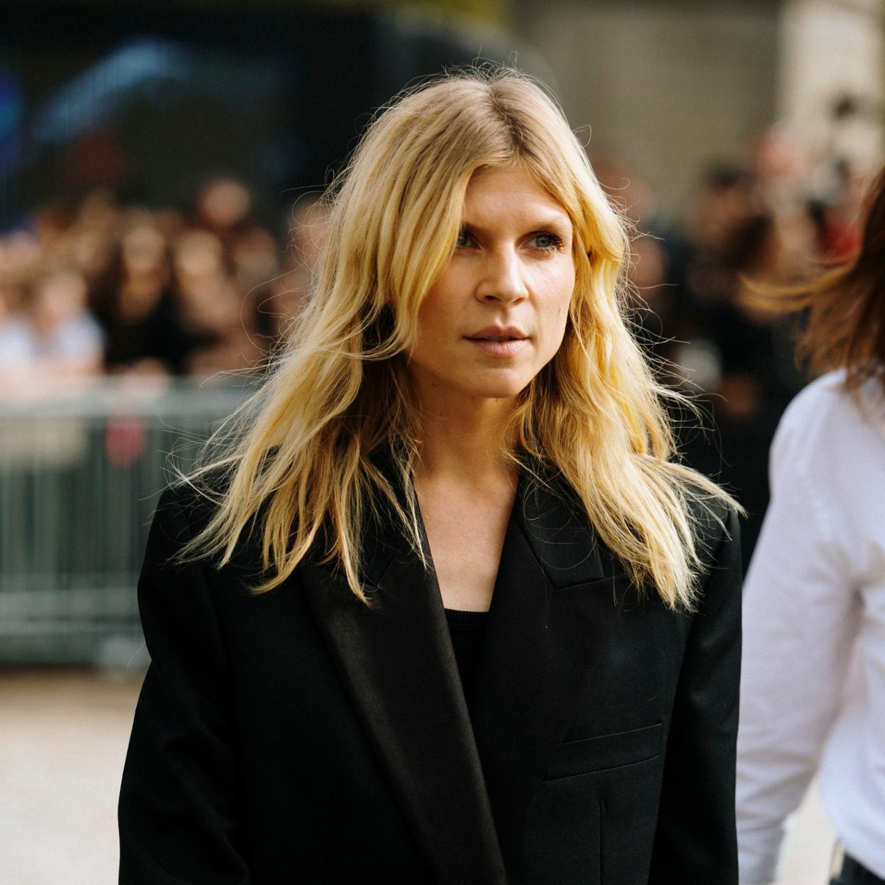 Con qué frecuencia hay que lavarse el pelo y por qué no es bueno tardar más de tres días