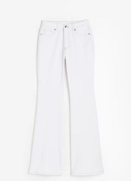 Imagen - Vaqueros flare de H&M (29,99 euros)