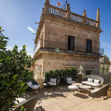 Imagen secundaria 1 - Palacio Vallier, en el centro histórico de Valencia.