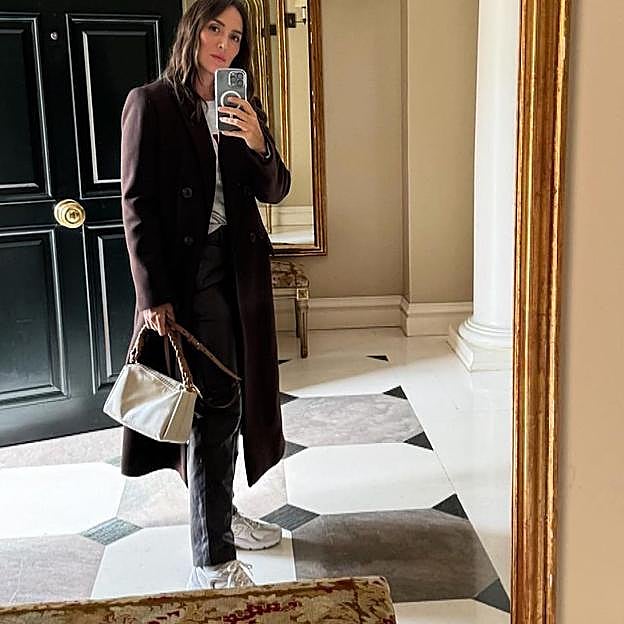 El bolso favorito de Tamara Falcó que ahora puedes conseguir de rebajas