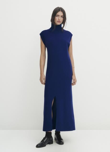 Imagen - Vestido de punto azul de Massimo Dutti (79,99 euros)