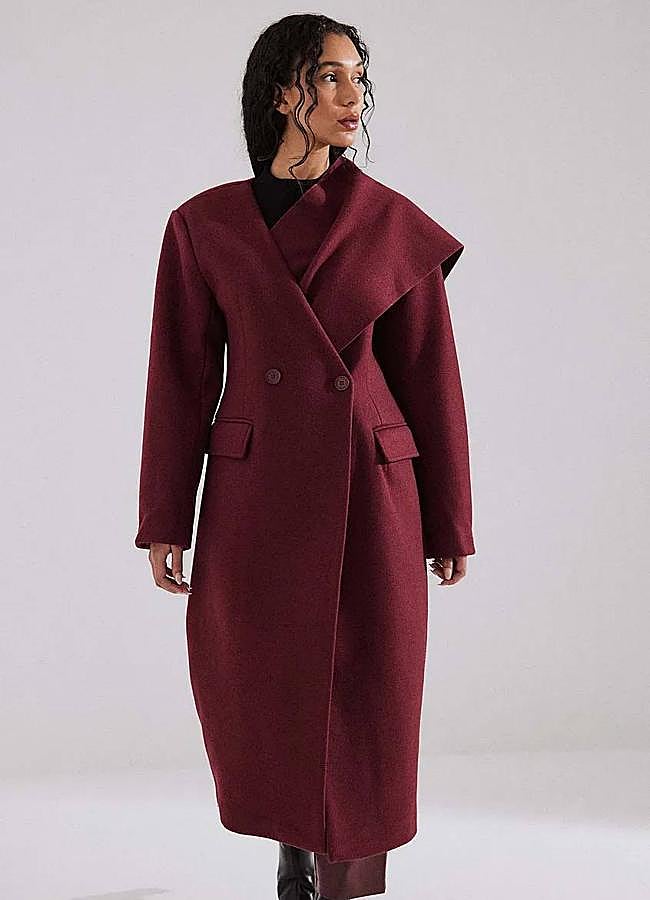 Imagen - Abrigo burgundy con bufanda