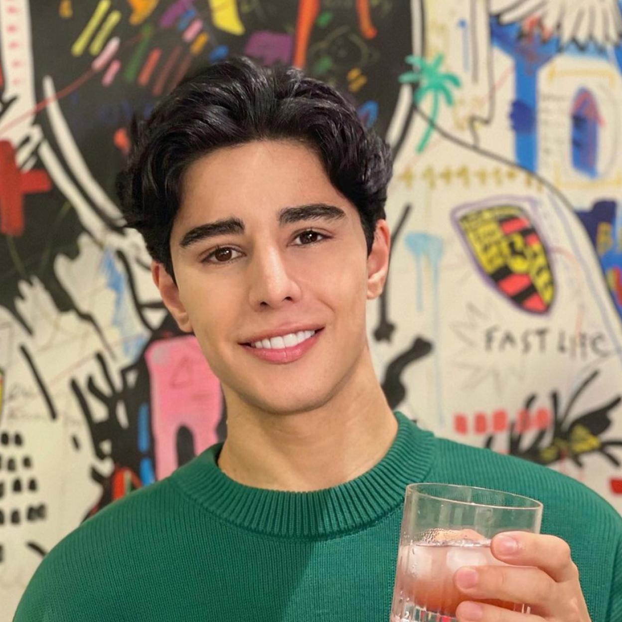 Omid Scobie se ha convertido con su libro Endgame en autor superventas y 'persona non grata' para los Windsor. 