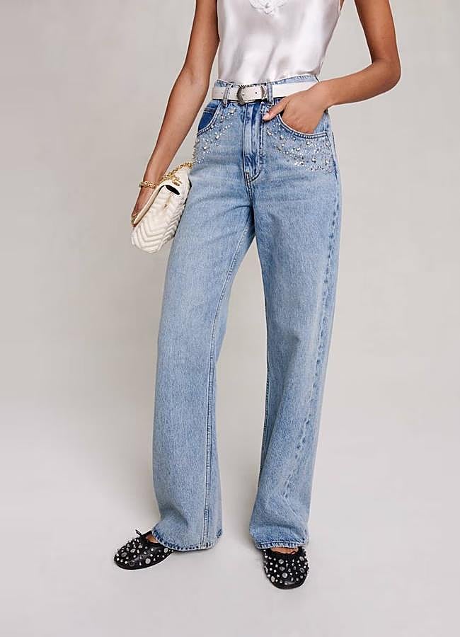 Imagen - Vaquero recto mujer ligeramente acampanado con strass de Maje, 275 euros.