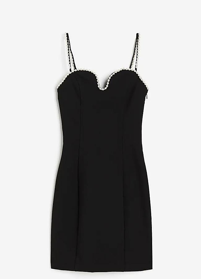 Imagen - Vestido con escote de corazón de H&M 37,99 euros.