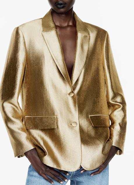 Imagen - Americana dorada de Zara (59,99 euros)