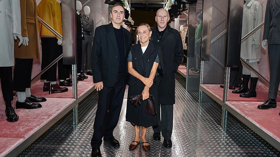 Miucia PRada y Raf Simons en la exposición Pradasphere de Shangai.