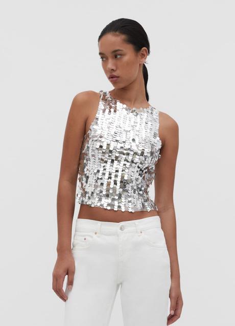 Imagen - Top con lentejuelas de Stradivarius (15,99 euros)