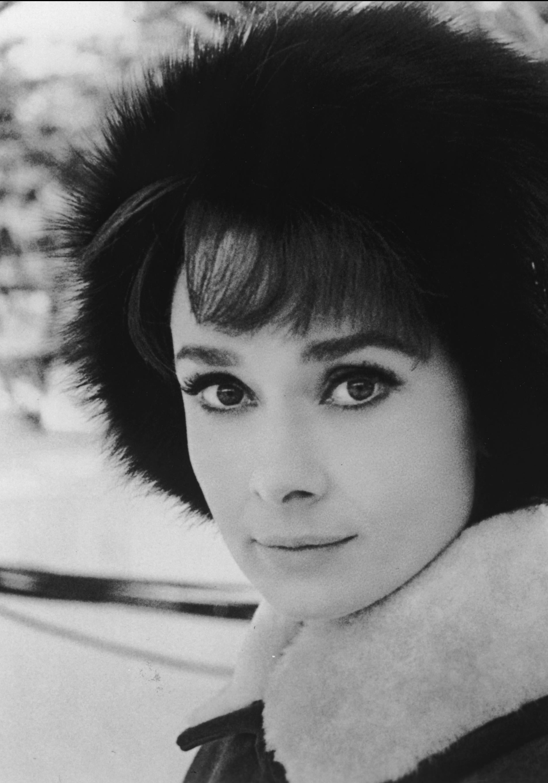 Audrey Hepburn en una escena de Charada.