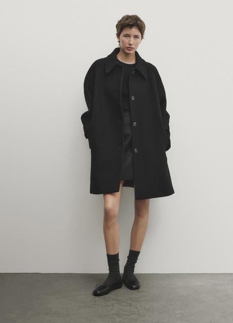 Imagen - Abrigo negro de Massimo Dutti (199 euros)