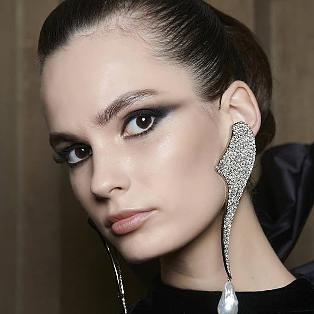 Las mejores sombras de ojos negras para un smoky eye espectacular