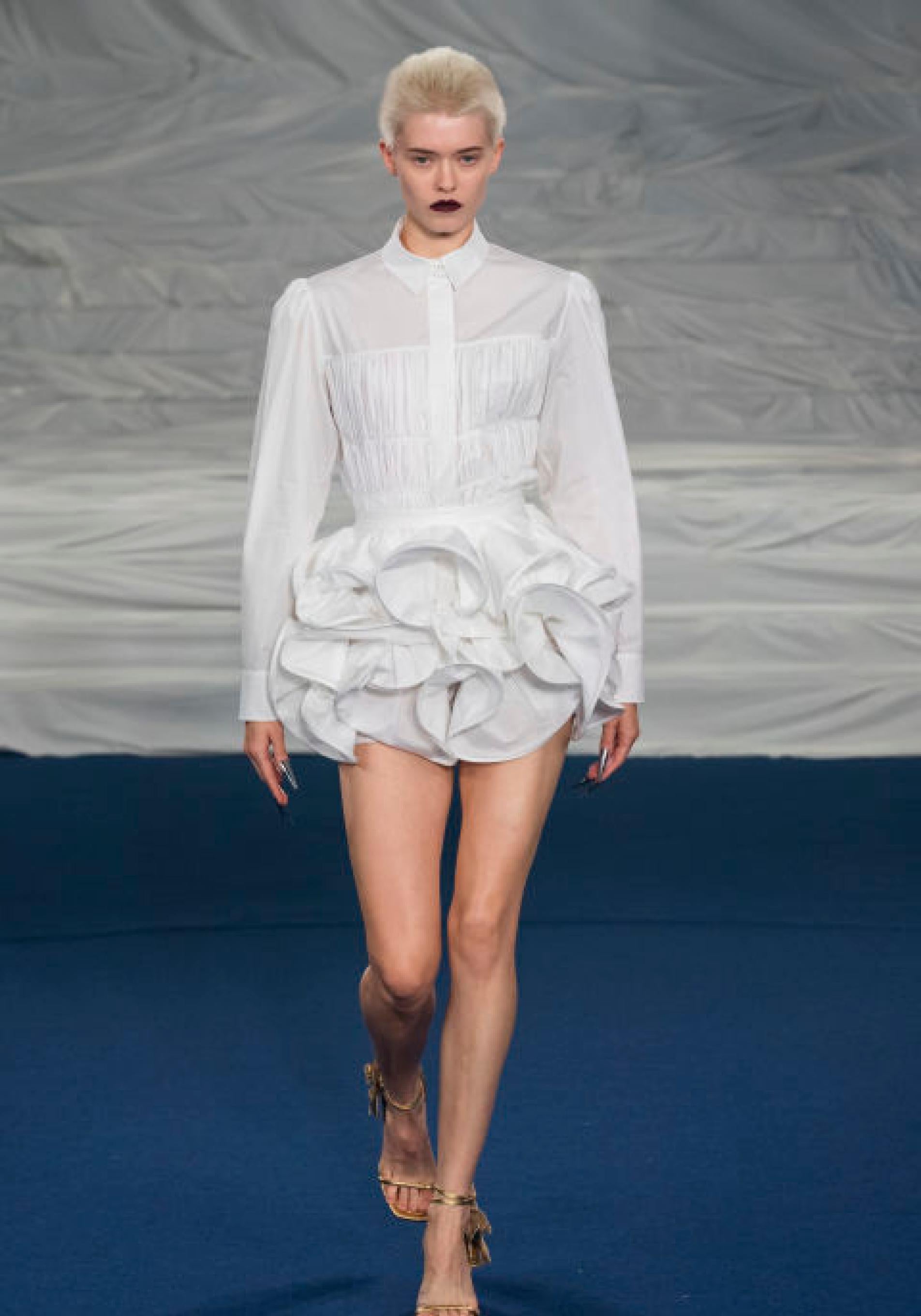 Imagen del desfile de Rochas para el próximo verano.